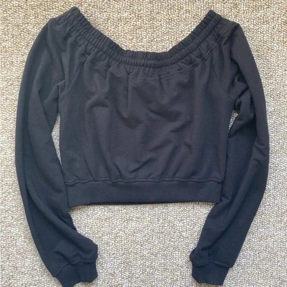 🦋2 For $50🦋Cropped Off-Shoulder Sweatshirt - Picture 3 of 4